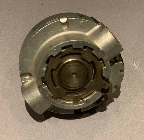 Toyota Land Cruiser 100 Series Amazon LX470 Steering Tilt Motor RHD - Used Auto Part