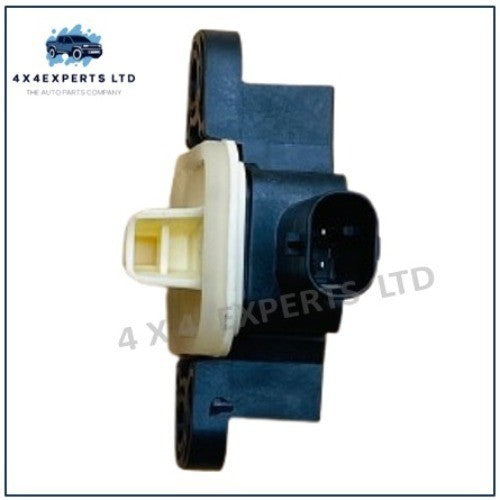 A1668210351 SENSOR MERCEDES-BENZ - Used Auto Part