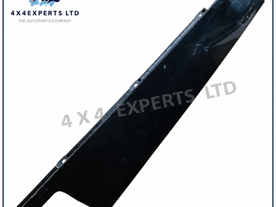 A2467220328 FRONT LEFT DOOR MOLDING MERCEDES BENZ