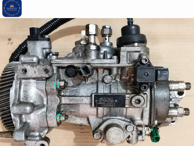 Mitsubishi Fuso Canter 4D34 Einspritzpumpe