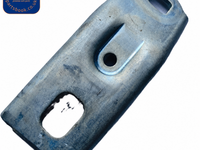 A2462410021 ENGINE MOUNT SUPPORT MERCEDEZ-BENZ