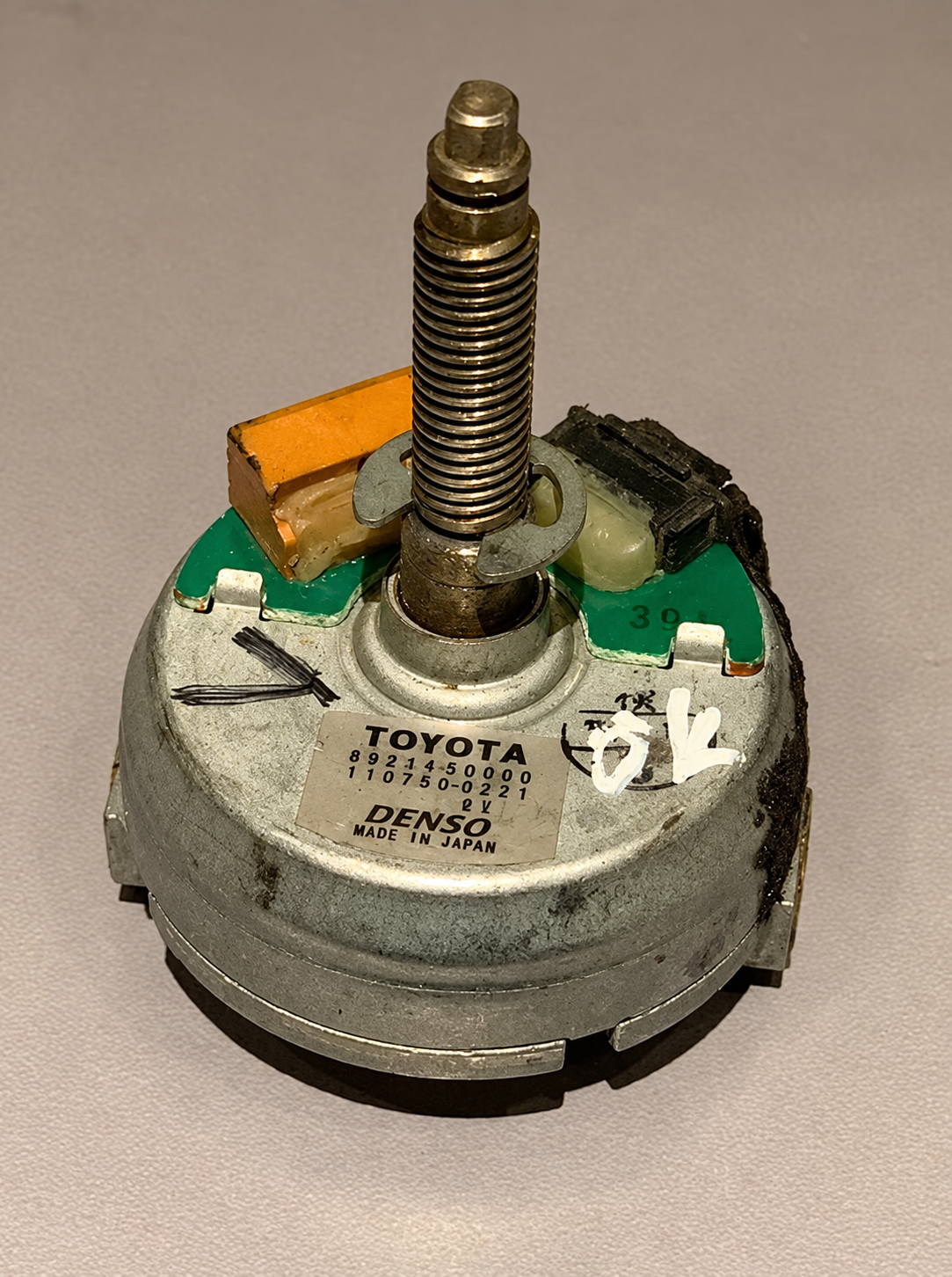 Toyota Land Cruiser 100 Series Amazon LX470 Steering Tilt Motor RHD