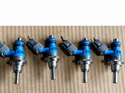 FUEL INJECTOR SET MAZDA L3VDT L3K9 MAZDA6 TURBO & CX-7 WITH CONNECTORS 05-13 X4
