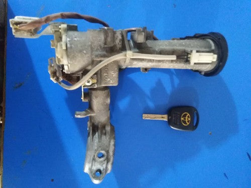 Toyota Land Cruiser 100 Series LX470 Complete Ignition Barrel With Key - Used Auto Part