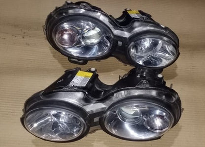 02 TO 08 JAGUAR X-TYPE FRONT HELLA PROJECTOR HEADLIGHTS Pair - Used Auto Part