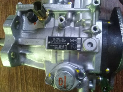 Toyota Landcruiser Amazon 1HD-FTE Fuel Injection Pump 100 Series 22100-1C480 - Used Auto Part