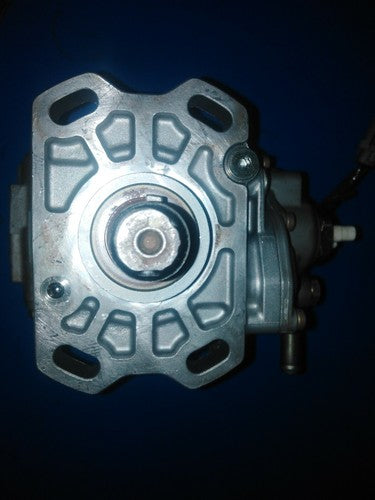 Toyota Landcruiser Amazon HDJ100 Fuel Injection Pump 22100-1C400 - Used Auto Part