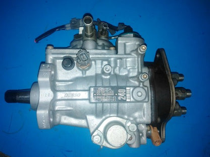 Toyota Landcruiser Amazon HDJ100 Fuel Injection Pump 22100-1C400 - Used Auto Part
