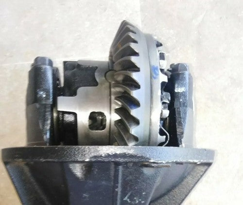 Toyota Hilux ,Hiace Rear Differential 10×43 LSD Ratio 4.3 - Used Auto Part