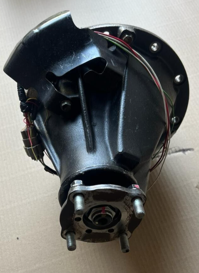 REAR DIFFERENTIAL ASSEMLY FOR TOYOTA HILUX 41110-0K820 RATIO 3.58 - Used Auto Part