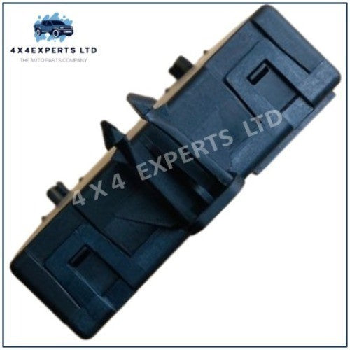 A1669005505 LEFT FRONT DOOR CONTROL MODULE W117, W246/242, W166, W176 MERCEDES - Used Auto Part