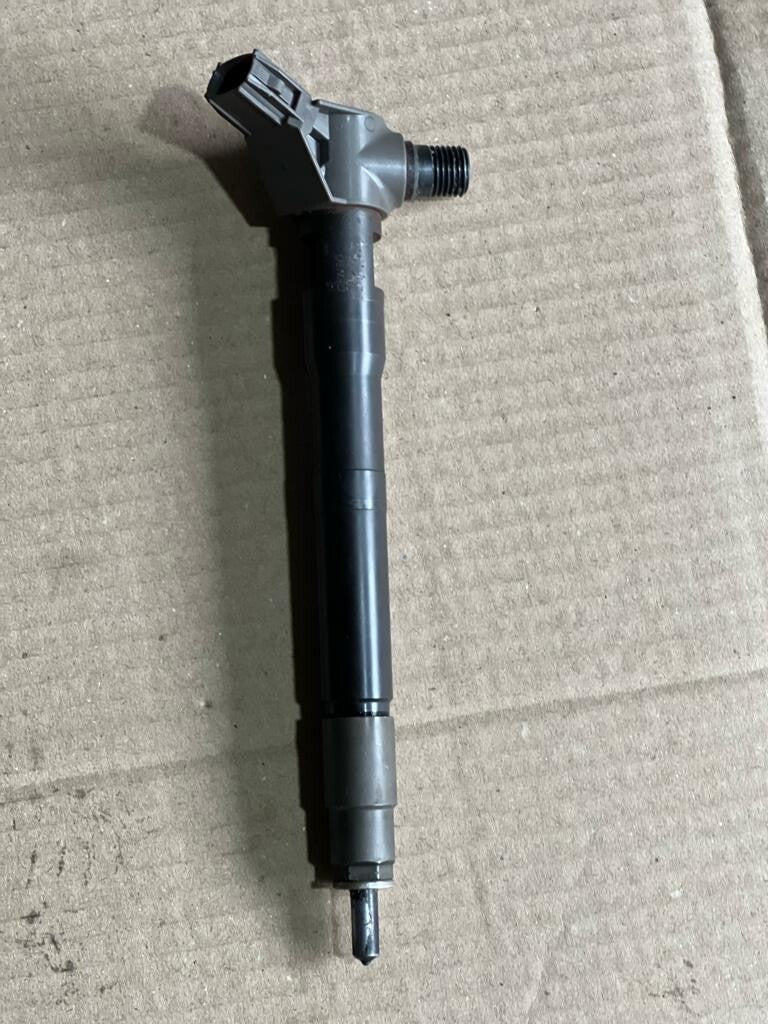 FUEL INJECTOR  MAZDA6 CX5 MAZDA3 2.2 Diesel SH1 SHY1 X1 - Used Auto Part