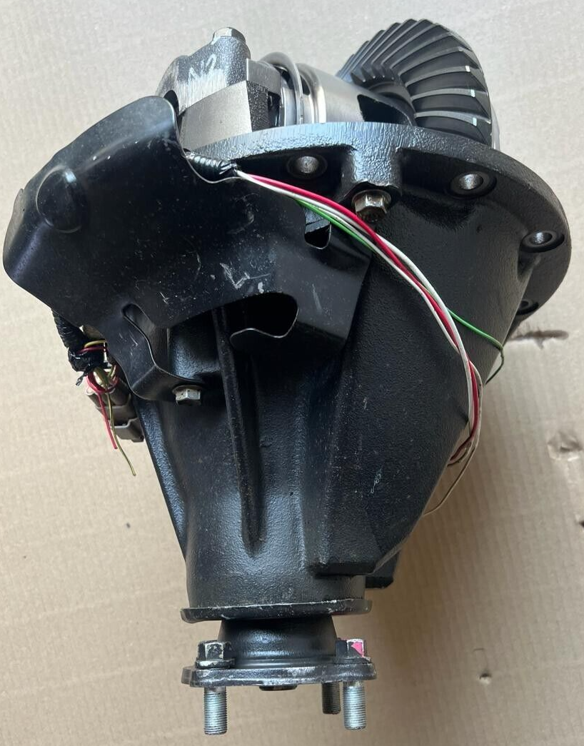 REAR DIFFERENTIAL ASSEMLY FOR TOYOTA HILUX 41110-0K820 RATIO 3.58 - Used Auto Part