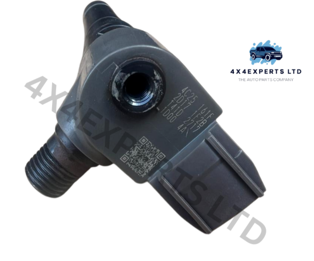 MAZDA CX3 DIESEL 1.5 S5 DIESEL INJECTOR S560-13H50A - Used Auto Part