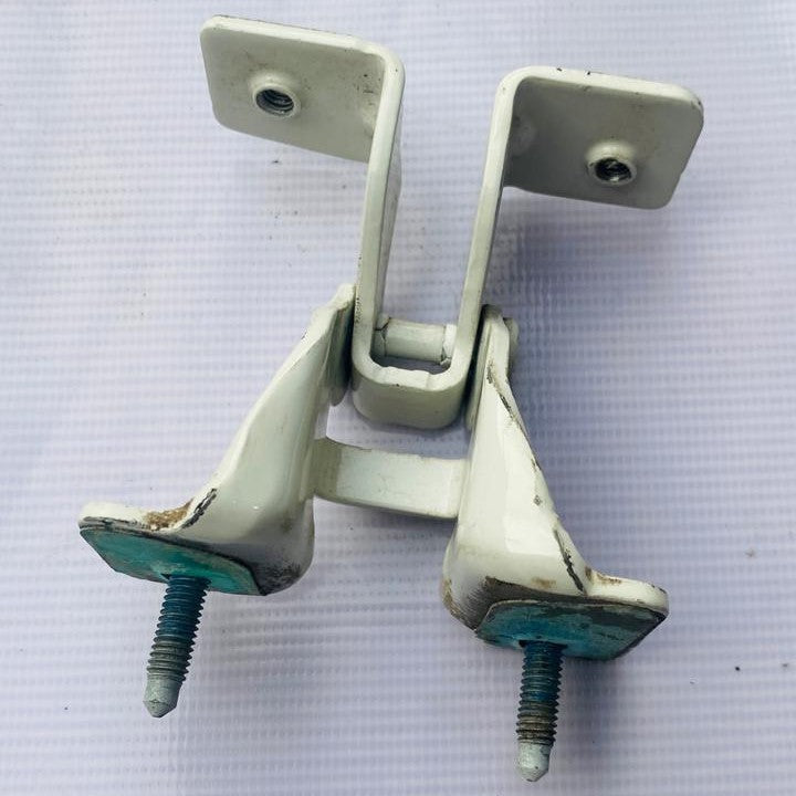 A2467400137 TRUNK LID HINGE LEFT SIDE MERCEDES-BENZ - Used Auto Part