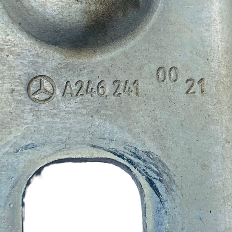 A2462410021 ENGINE MOUNT SUPPORT MERCEDEZ-BENZ - Used Auto Part
