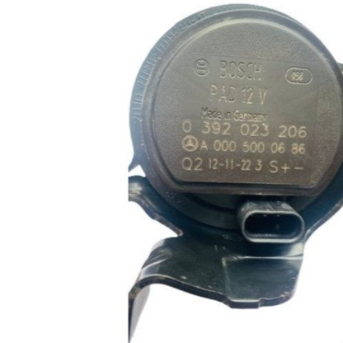 A0005000686 LOW TEMPERATURE COOLANT PUMP MERCEDES-BENZ - Used Auto Part