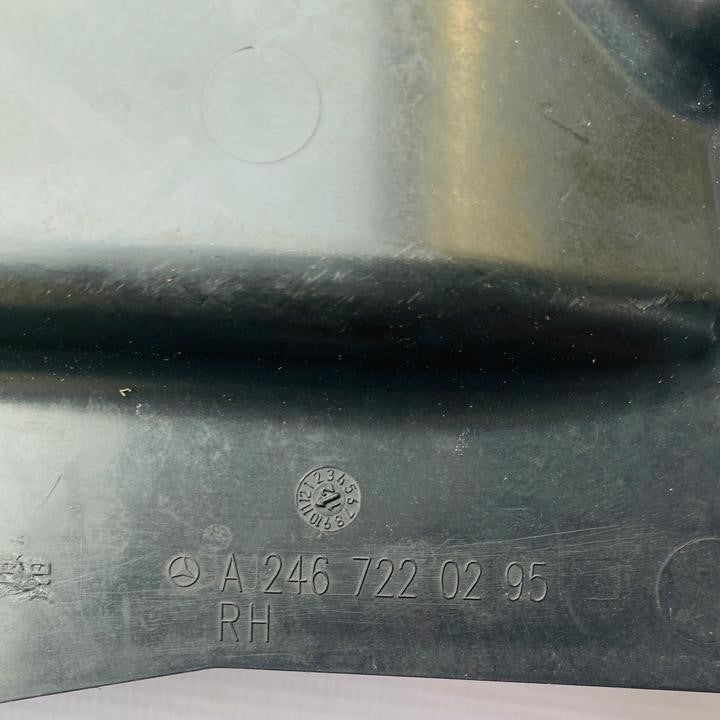 A2467220295 WATER DEFLECTOR COVER FRONT RIGHT MERCEDES-BENZ - Used Auto Part