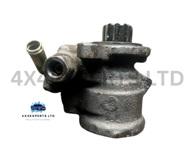 TOYOTA LANDCRUISER POWER STEERING PUMP 1KZ-TE - Used Auto Part